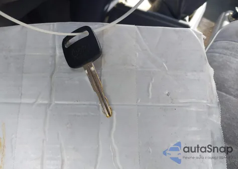 2000 Toyota Tacoma из США, поврежденный, VIN 4TAVL52N4YZ573716